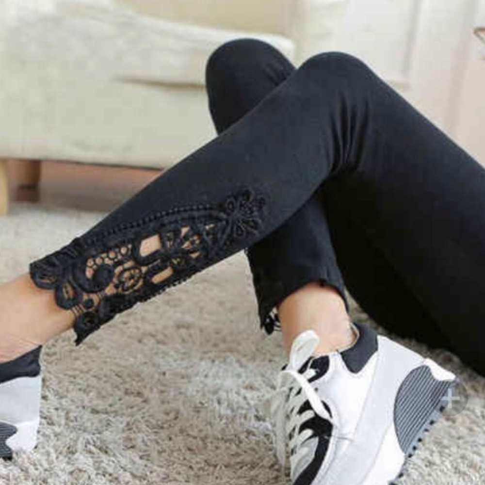 Black crochet accent leggings
